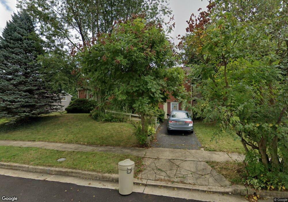 607 Southmont Rd, Catonsville, MD 21228 - photo 1