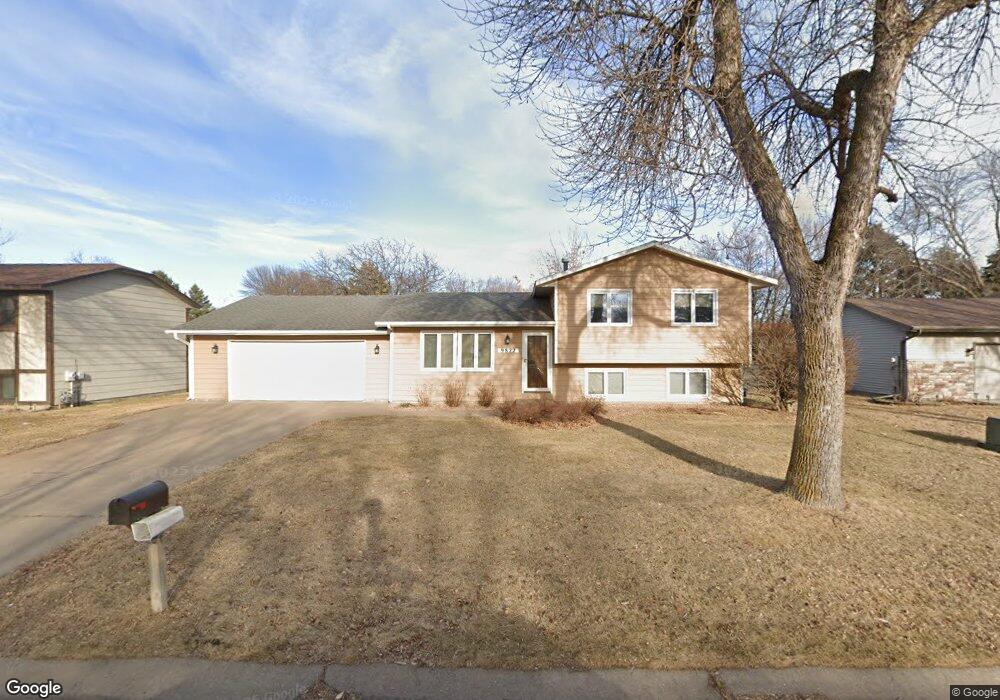 9822 Monticello Ln N, Maple Grove, MN 55369 - photo 1