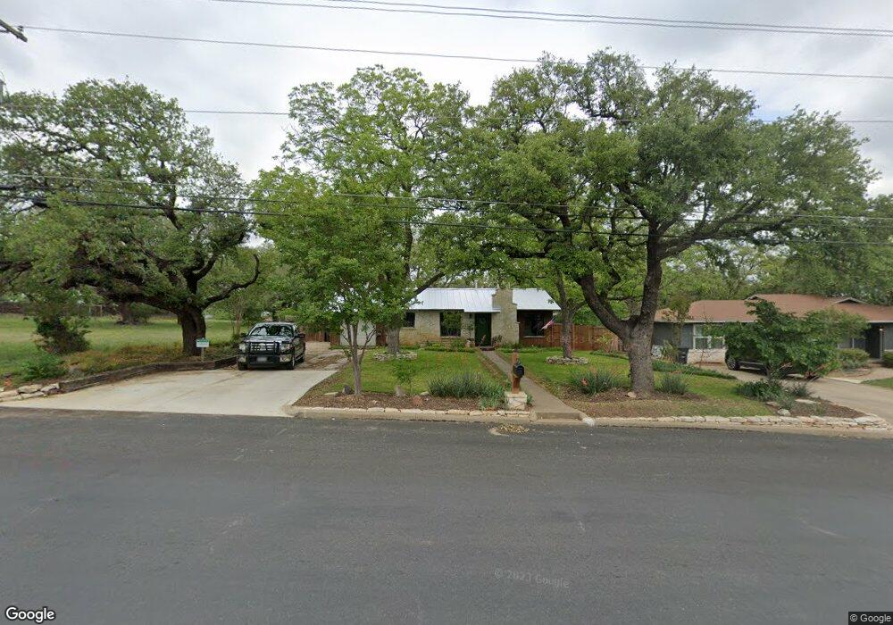 1009 S Adams St, Fredericksburg, TX 78624 - photo 1