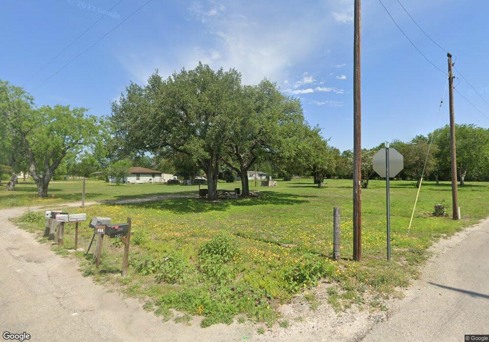 214 County Road 402, Beeville, TX 78102 - photo 1