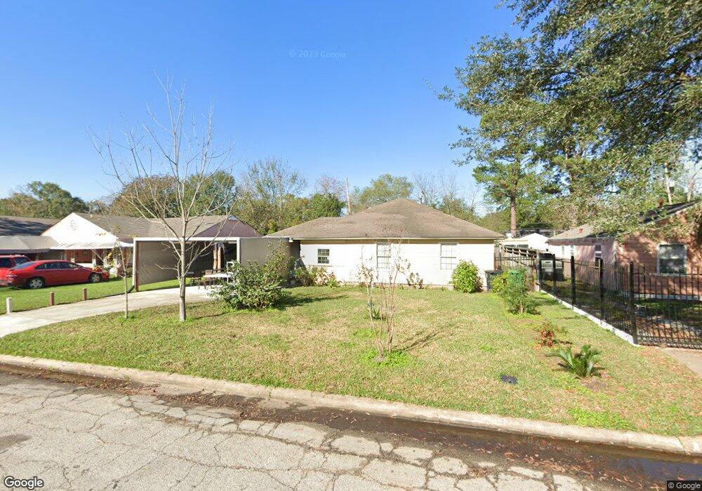7331 Oak Hill Dr, Houston, TX 77087 - photo 1