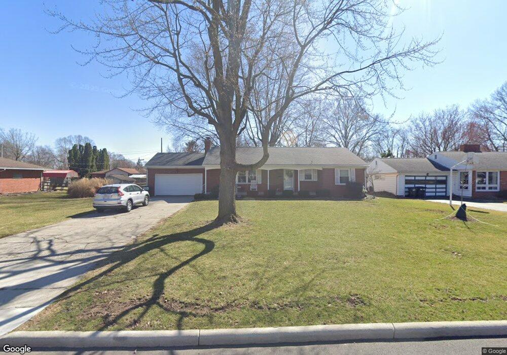 1035 Breezewood Ct, Findlay, OH 45840 - photo 1