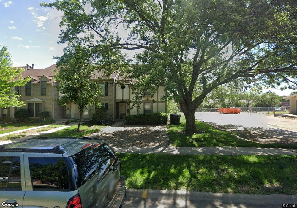 3440 SW Arrowhead Rd, Topeka, KS 66614 - photo 1