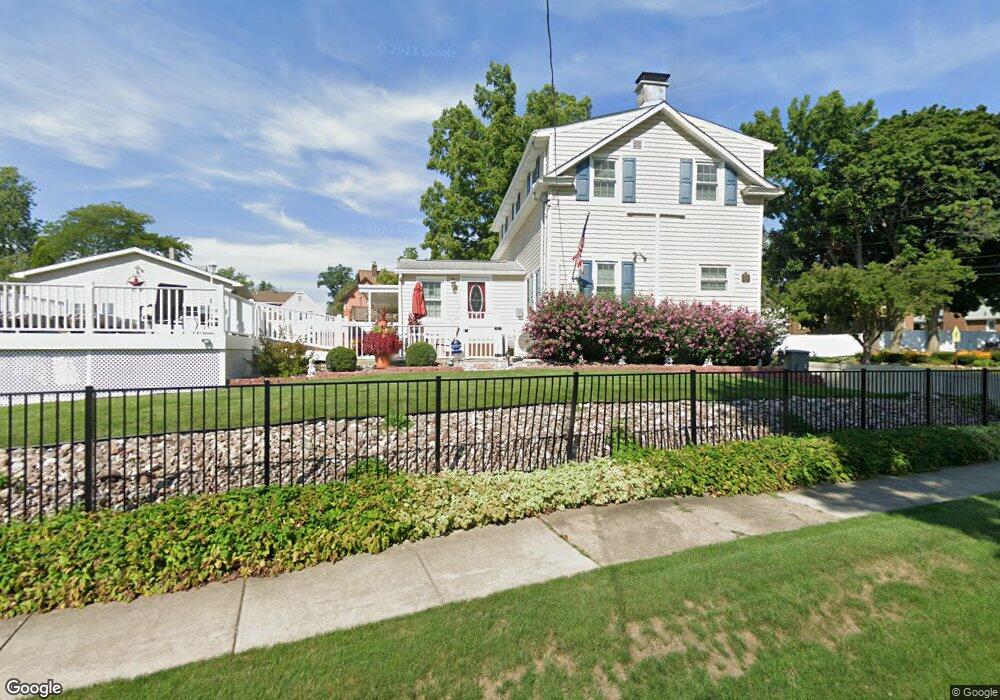 4228 Deveaux St, Niagara Falls, NY 14305 - photo 1