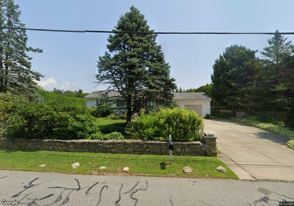 102 Tucker Ln, North Dartmouth, MA 02747 - photo 1