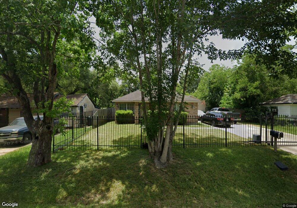 6820 Sherwood Dr, Houston, TX 77021 - photo 1