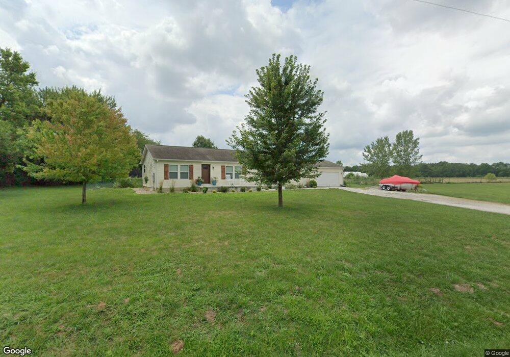 1629 Baldwin Rd, Jacksonville, IL 62650 - photo 1