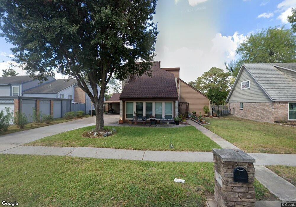 5830 Arncliffe Dr, Houston, TX 77088 - photo 1