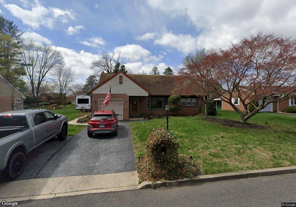 110 W 48th St, Reading, PA 19606 - photo 1