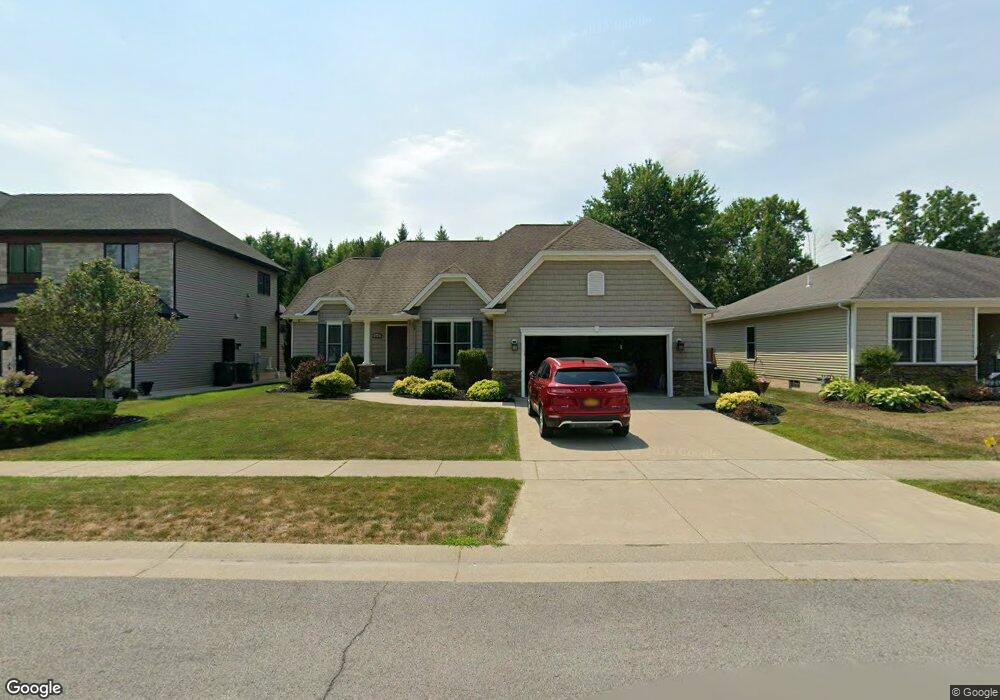 212 Walter Dr, North Tonawanda, NY 14120 - photo 1