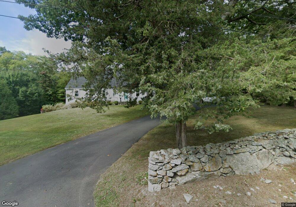 110 Weir St, Hingham, MA 02043 - photo 1