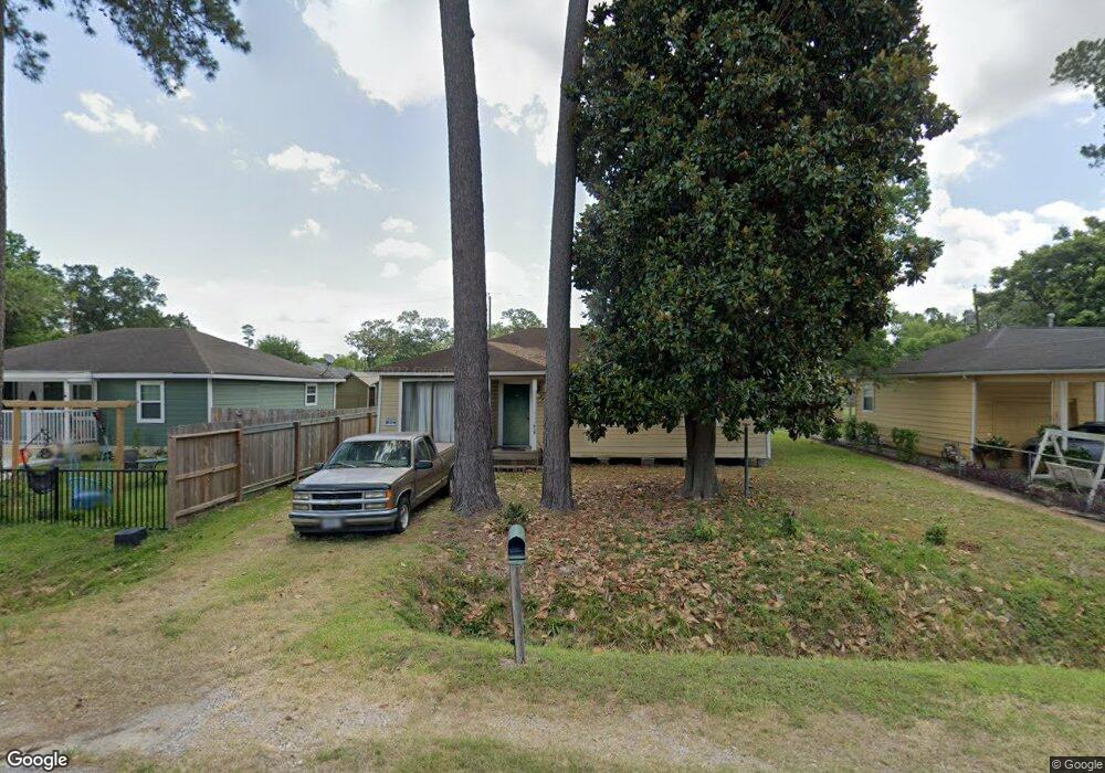 6702 Covington Dr, Houston, TX 77091 - photo 1