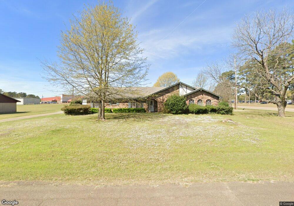 4913 Twin Oak Dr, Texarkana, TX 75503 - photo 1