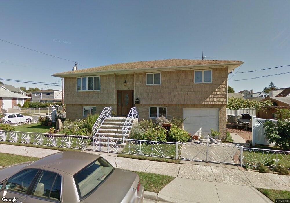 268 Lenox Place, Franklin Square, NY 11010 - photo 1