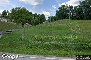 11294 Ky Route 172, Flatgap, KY 41219