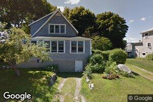 17 Riverside Rd, Gloucester, MA 01930