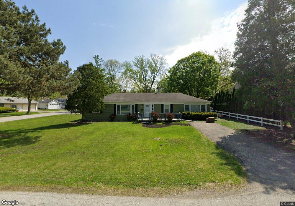 1303 Campbell Ave, Wheaton, IL 60189 - photo 1