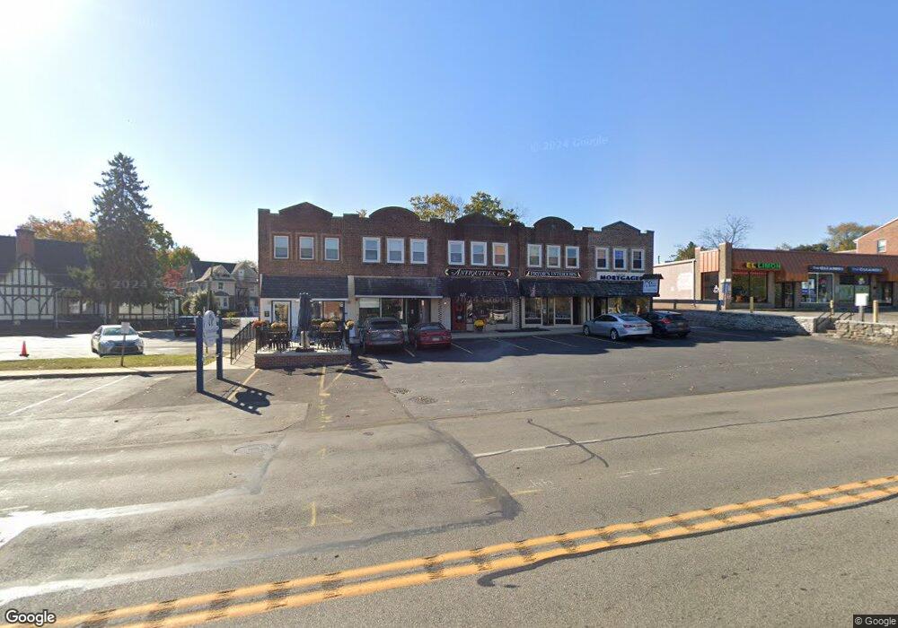 120 W Lancaster Ave, Wayne, PA 19087 - photo 1