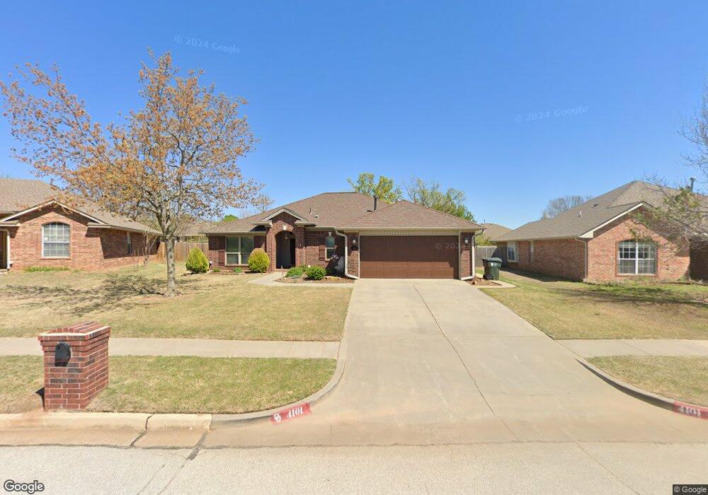 4101 Gyrfalcon Dr, Norman, OK 73072 - photo 1