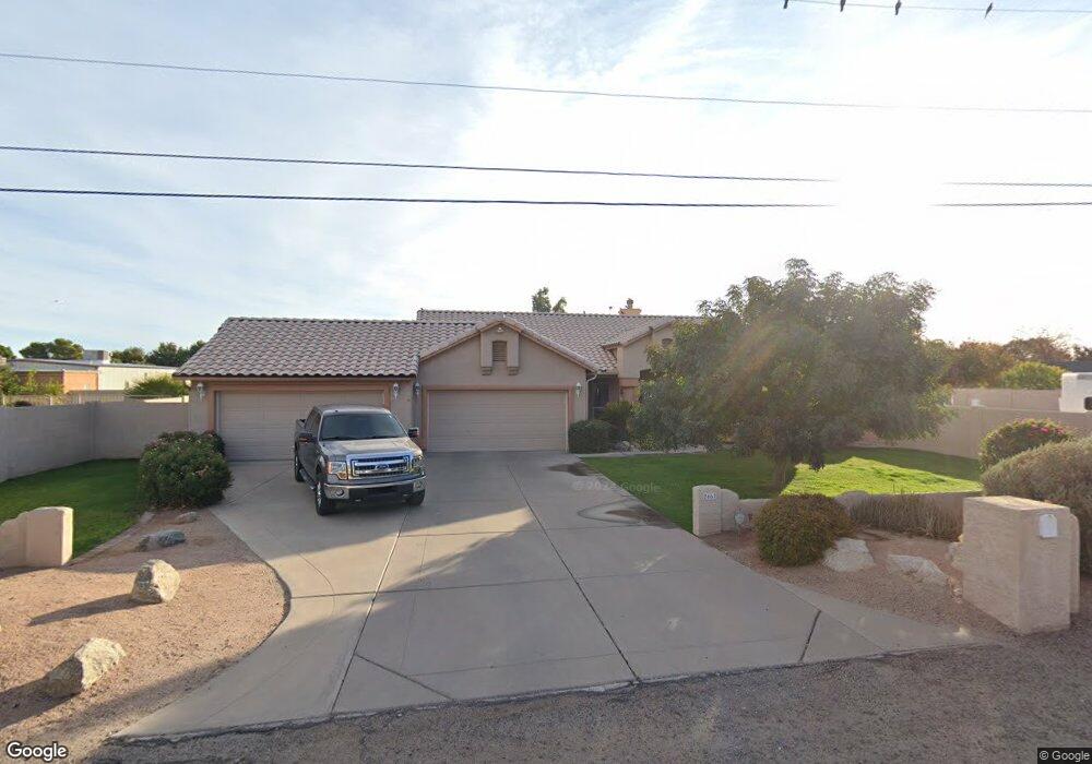 2667 E Desert Ln, Gilbert, AZ 85234 - photo 1