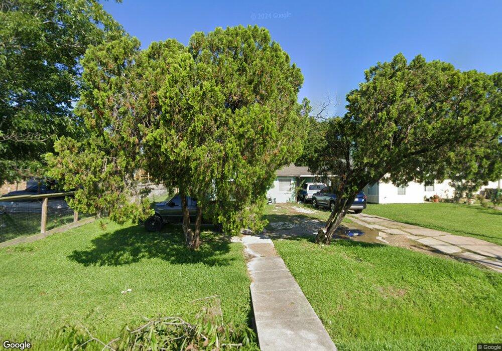 3146 Golfcrest Blvd, Houston, TX 77087 - photo 1