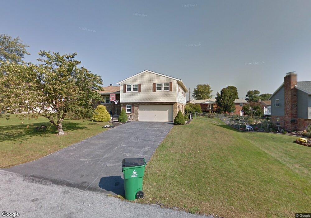 3935 Lisbon Dr, Chambersburg, PA 17202 - photo 1