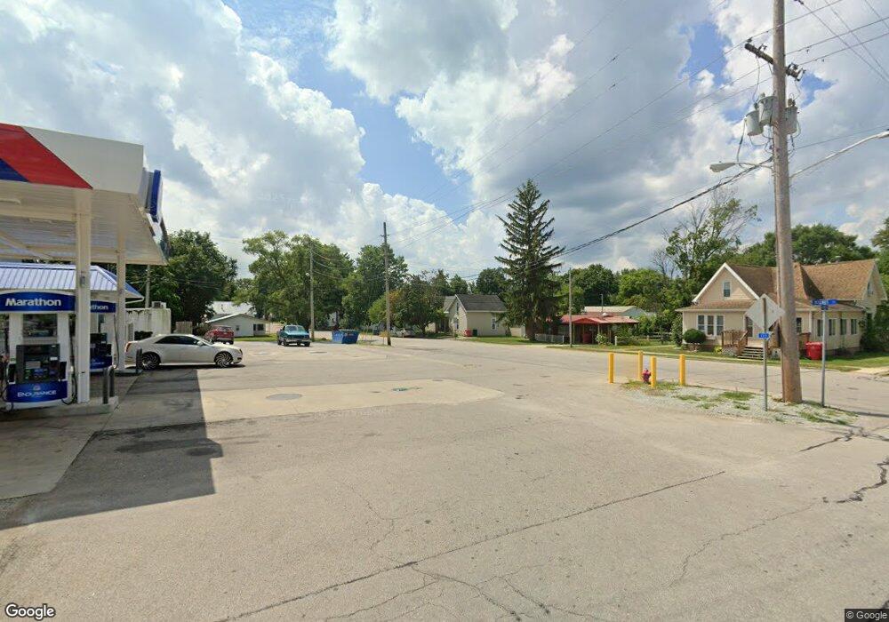 106 S Walnut St, Mentone, IN 46539 - photo 1