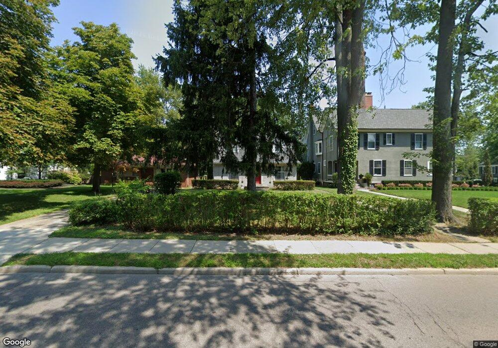 36 Moross Rd, Grosse Pointe Farms, MI 48236 - photo 1