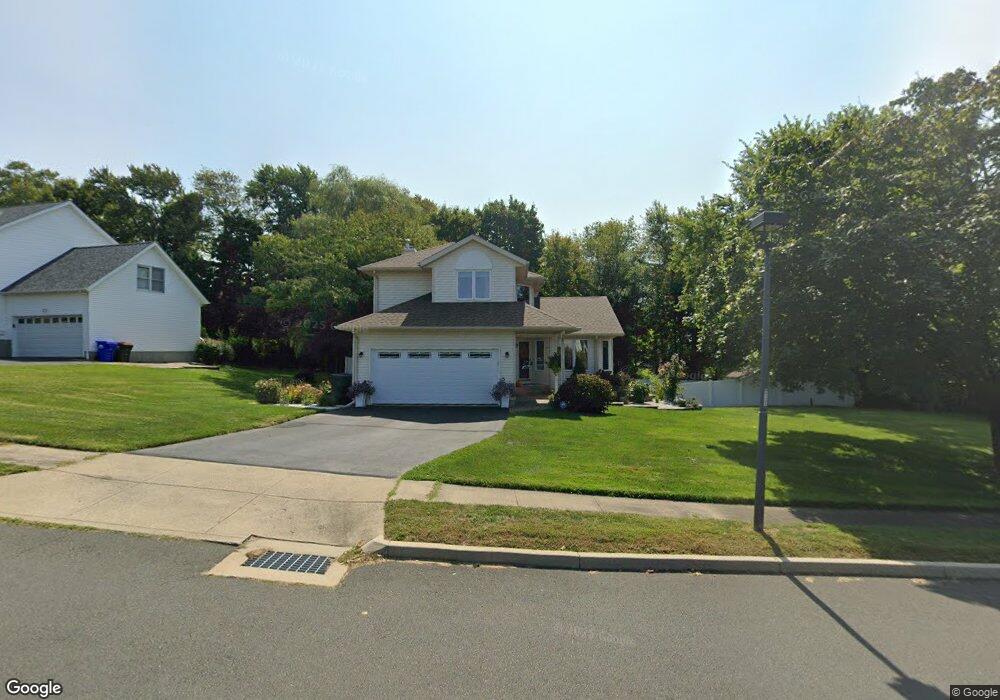 117 Brookview Ln, Middletown, CT 06457 - photo 1