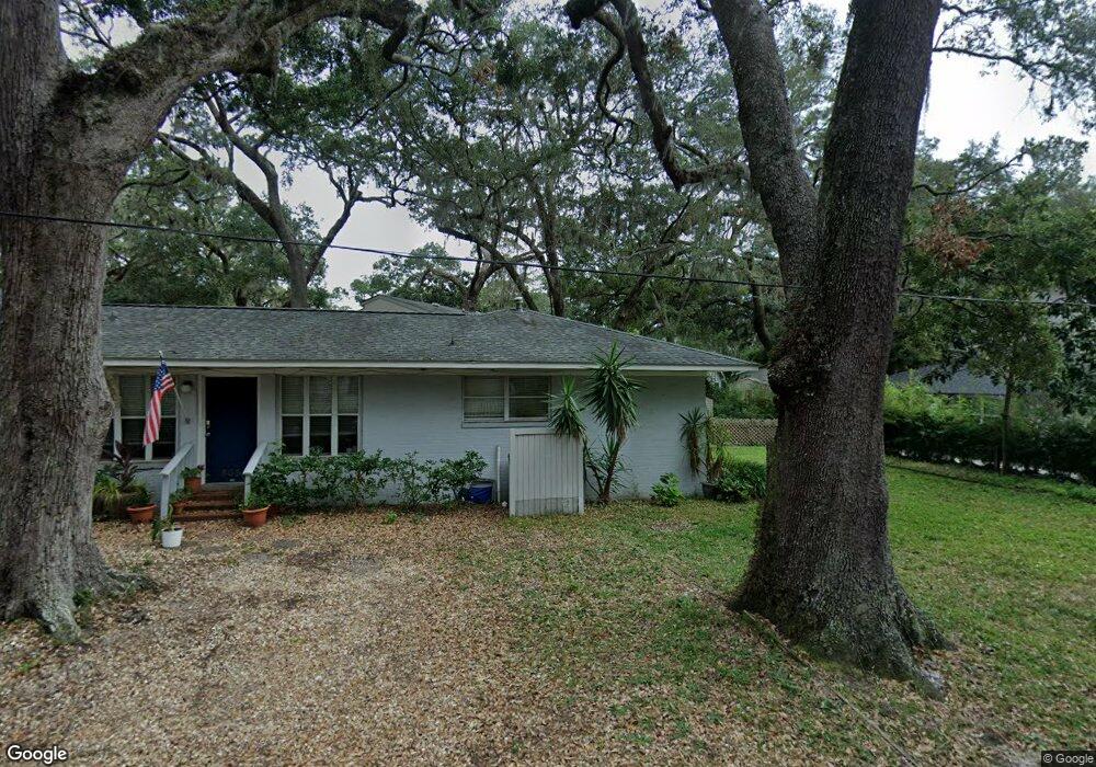 403 Magnolia Ave, Saint Simons Island, GA 31522 - photo 1
