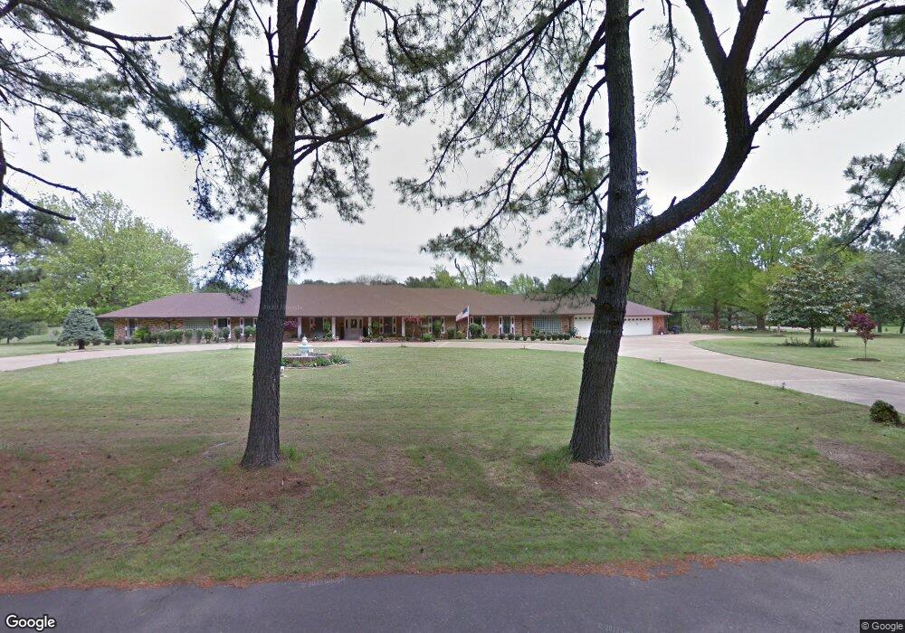 610 Green T Lake W, Hernando, MS 38632 - photo 1