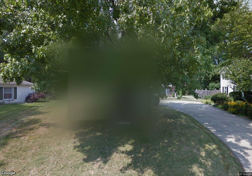 921 Wayside Ln, Anderson, IN 46011 - photo 1