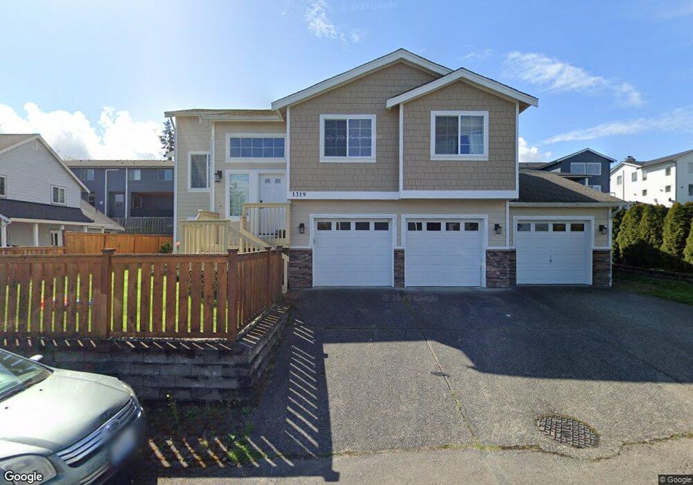 1321 S 233rd Place, Des Moines, WA 98198 - photo 1
