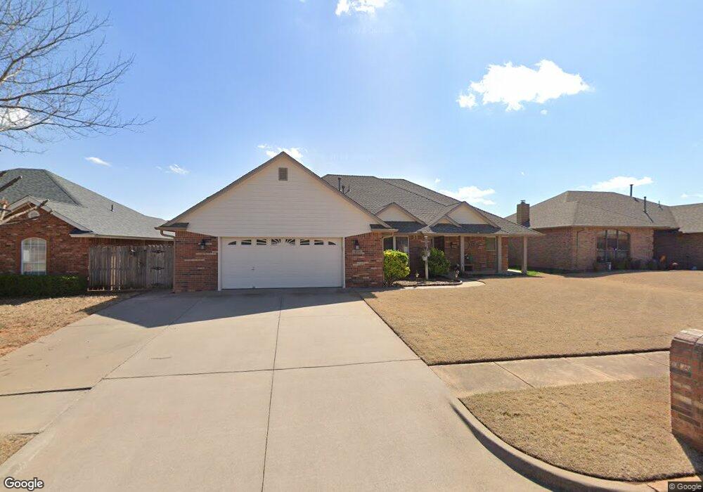 1808 SE 1st St, Moore, OK 73160 - photo 1
