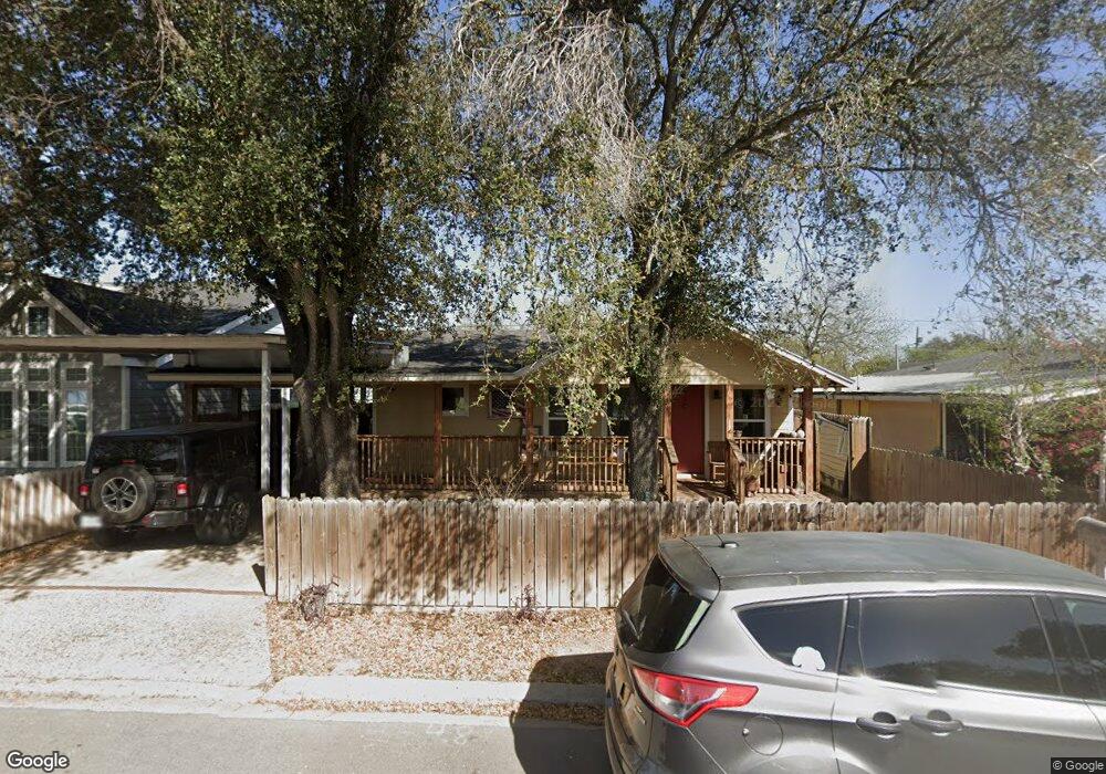 810 N Cypress St, Pharr, TX 78577 - photo 1