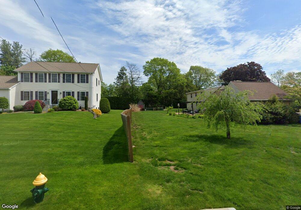 114 Blue Gentian Rd, Cranston, RI 02921 - photo 1