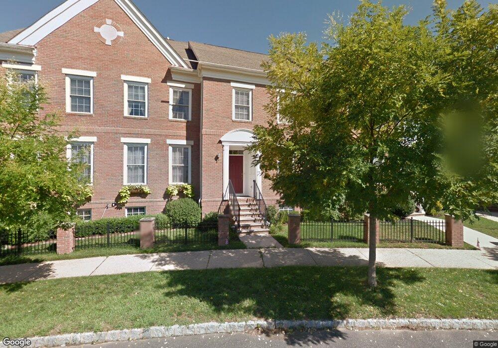 154 Burnet Crest, Trenton, NJ 08691 - photo 1