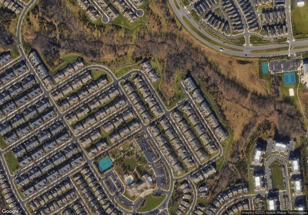 44473 Maltese Falcon Square, Ashburn, VA 20147 - photo 1