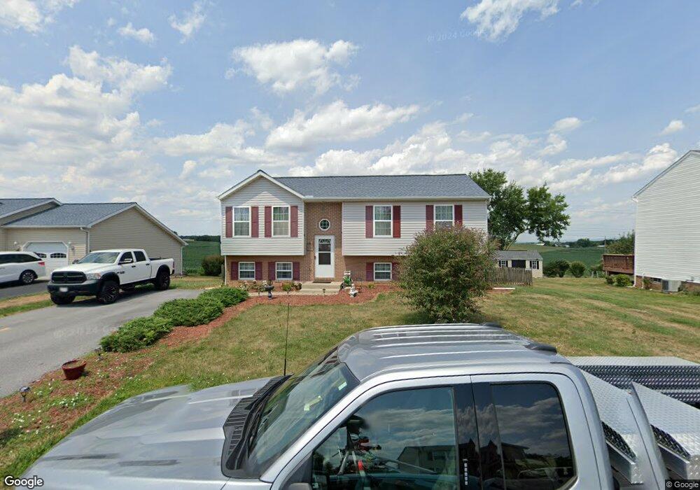 18816 Diller Dr, Hagerstown, MD 21742 - photo 1