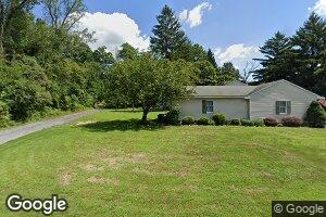 28 Dennis Rd, Bloomsbury, NJ 08804