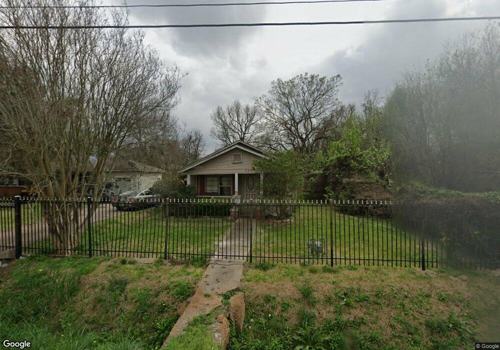 759 Lovers Ln, Houston, TX 77091 - photo 1