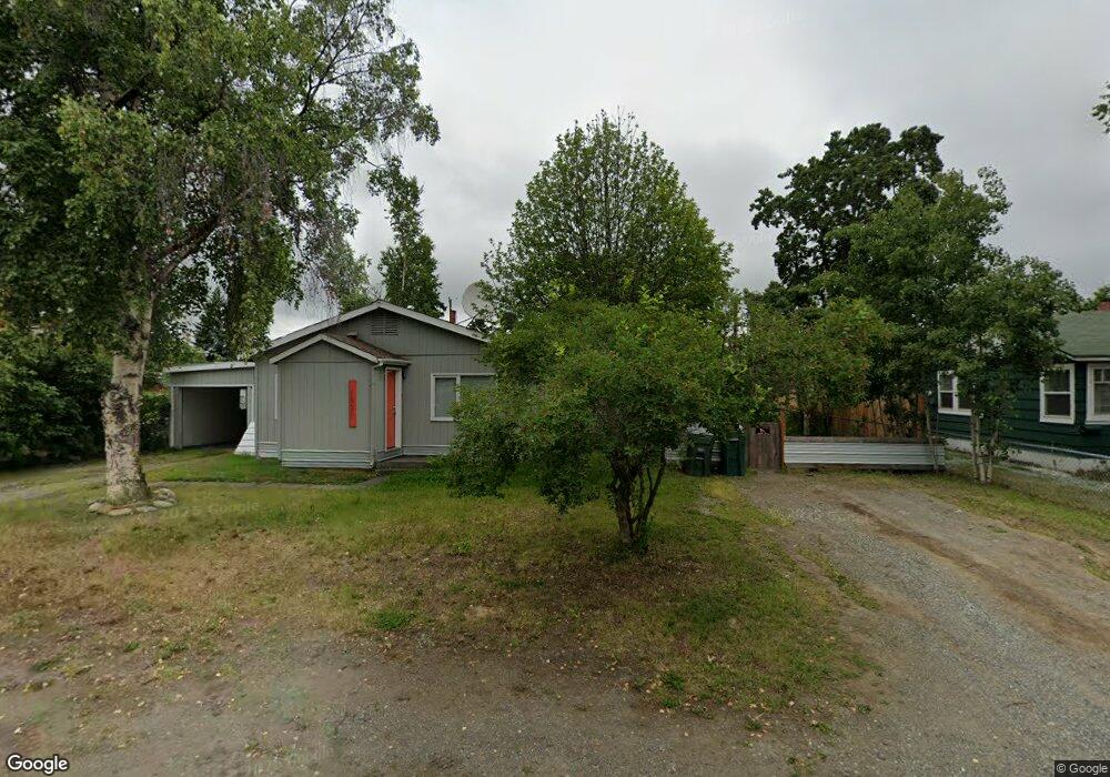 1803 1/2 Cleveland Ave, Anchorage, AK 99517 - photo 1