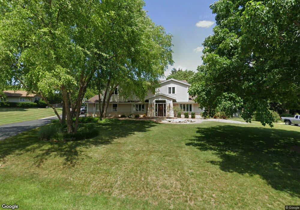 14420 Thomas Jefferson Ct, Elm Grove, WI 53122 - photo 1