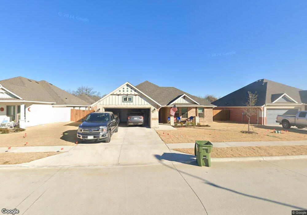 945 E 5th St, Springtown, TX 76082 - photo 1