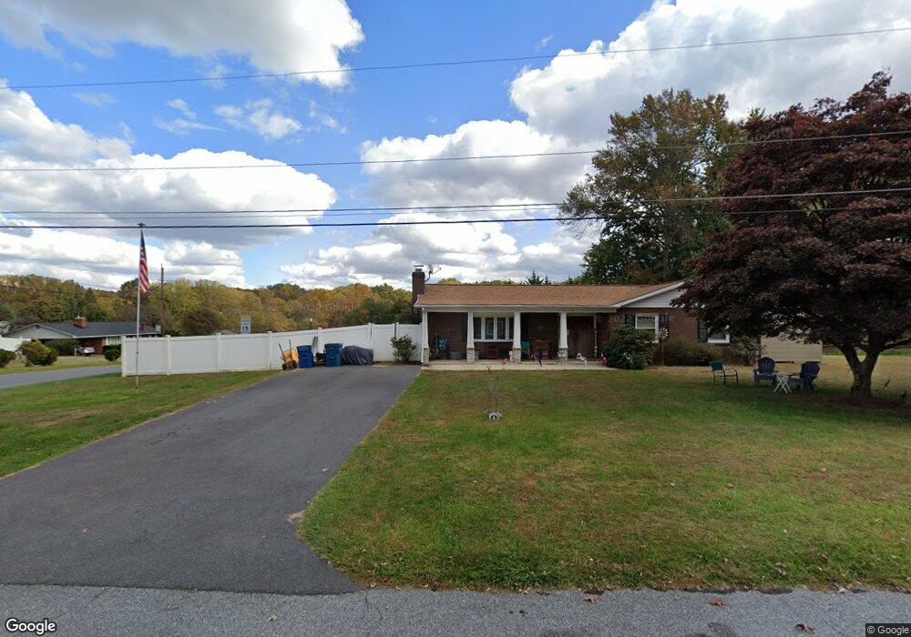 5601 Strawbridge Terrace, Sykesville, MD 21784 - photo 1