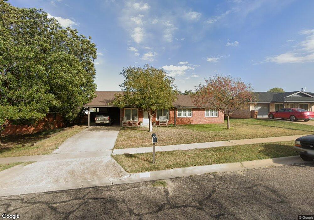 2713 Lynn Dr, Big Spring, TX 79720 - photo 1