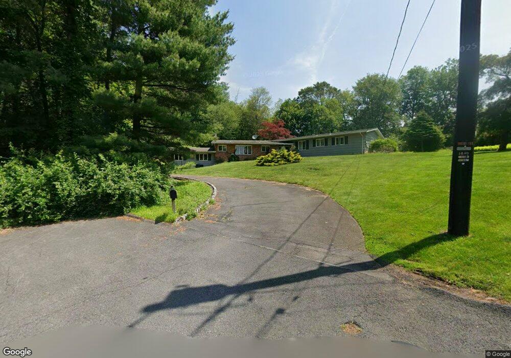 679 Rollingwood Way, Valley Cottage, NY 10989 - photo 1