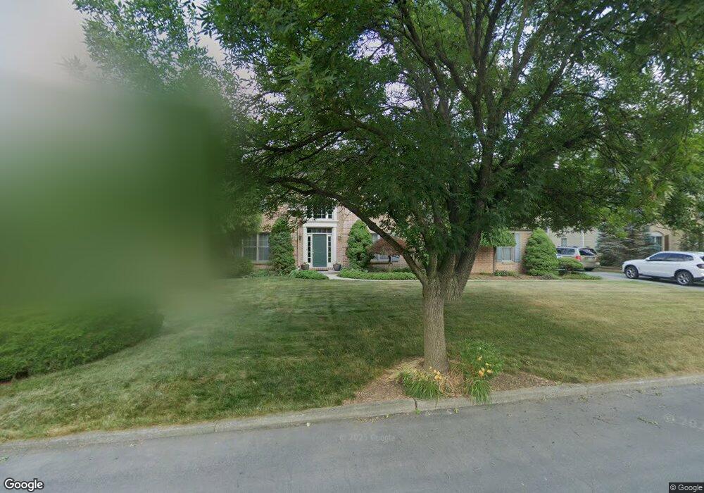 1115 Greenleaf Cir, Allentown, PA 18103 - photo 1