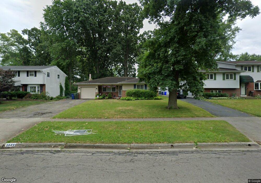 5629 Sandalwood Blvd, Columbus, OH 43229 - photo 1