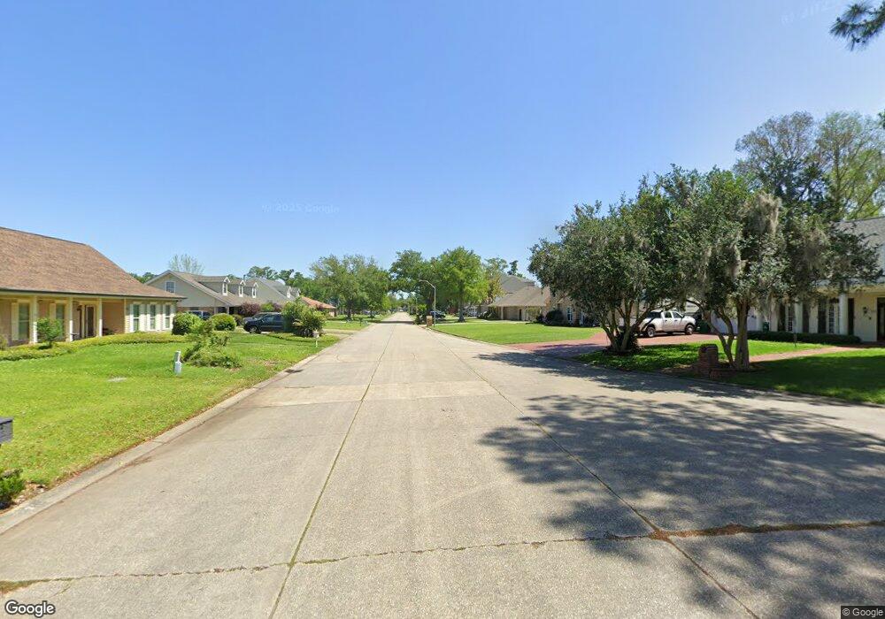 948 Belle Helene Dr, Destrehan, LA 70047 - photo 1